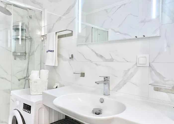 Modern For 4 Guests Sea View & Free Parking Апартамент *